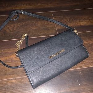 MK cross body